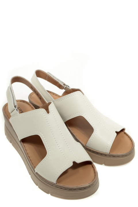 Босоножки Lifexpert. Артикул: Lifexpert E2-129-081 beige