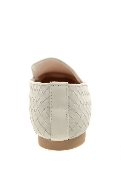 Туфли . Артикул: ARZ Karanfil M-828 white